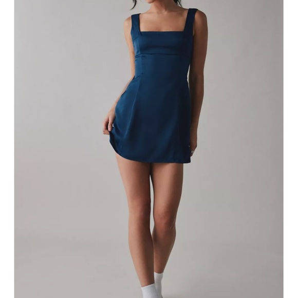 NWT UO Bri Double Bow Elegant Blue Satin Mini Dress - Picture 1 of 3